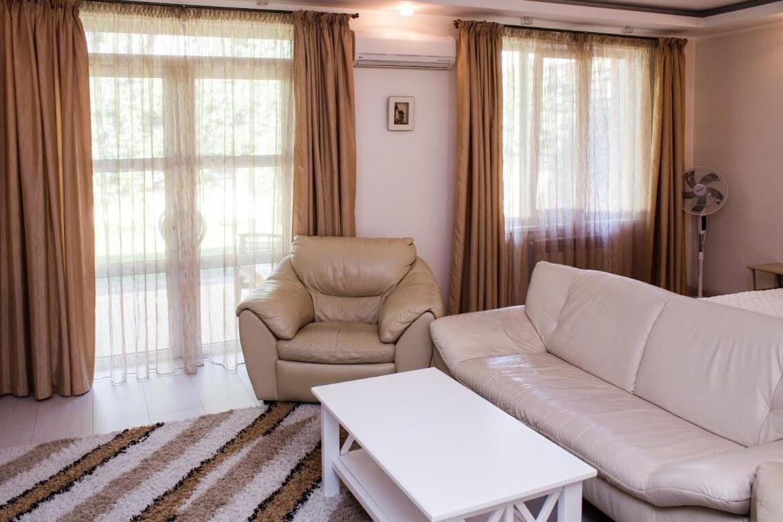 Abc Apartments Business Class Kiev Ngoại thất bức ảnh